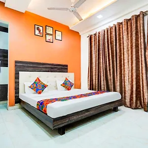 3* Hotel Fabhotel Season Grand